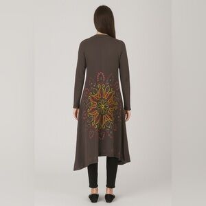 Biya Duster with Floral Embroidery
